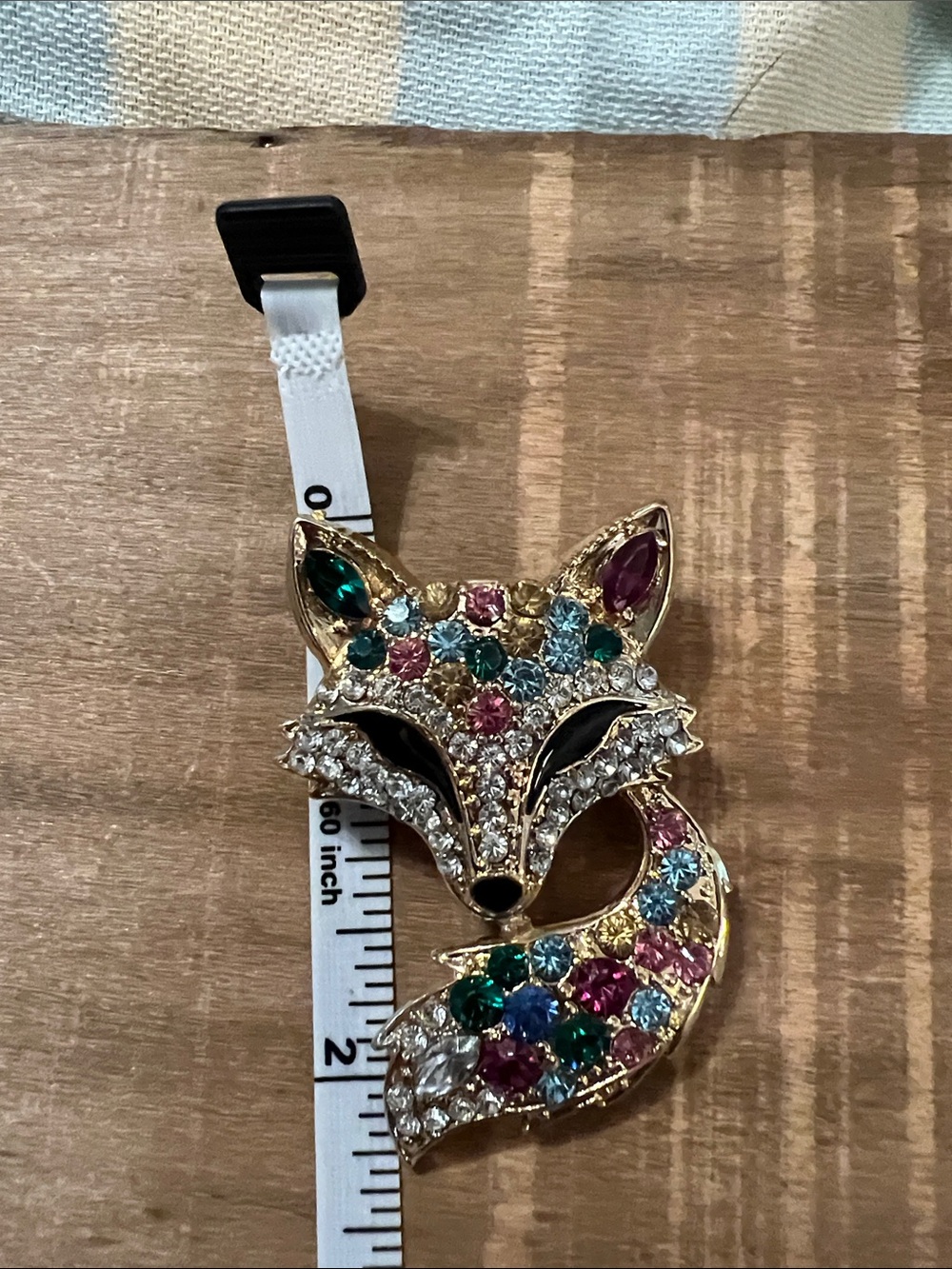 3/$18 Gold Fox Crystal Brooch Lot 273 - Picture 5 of 6